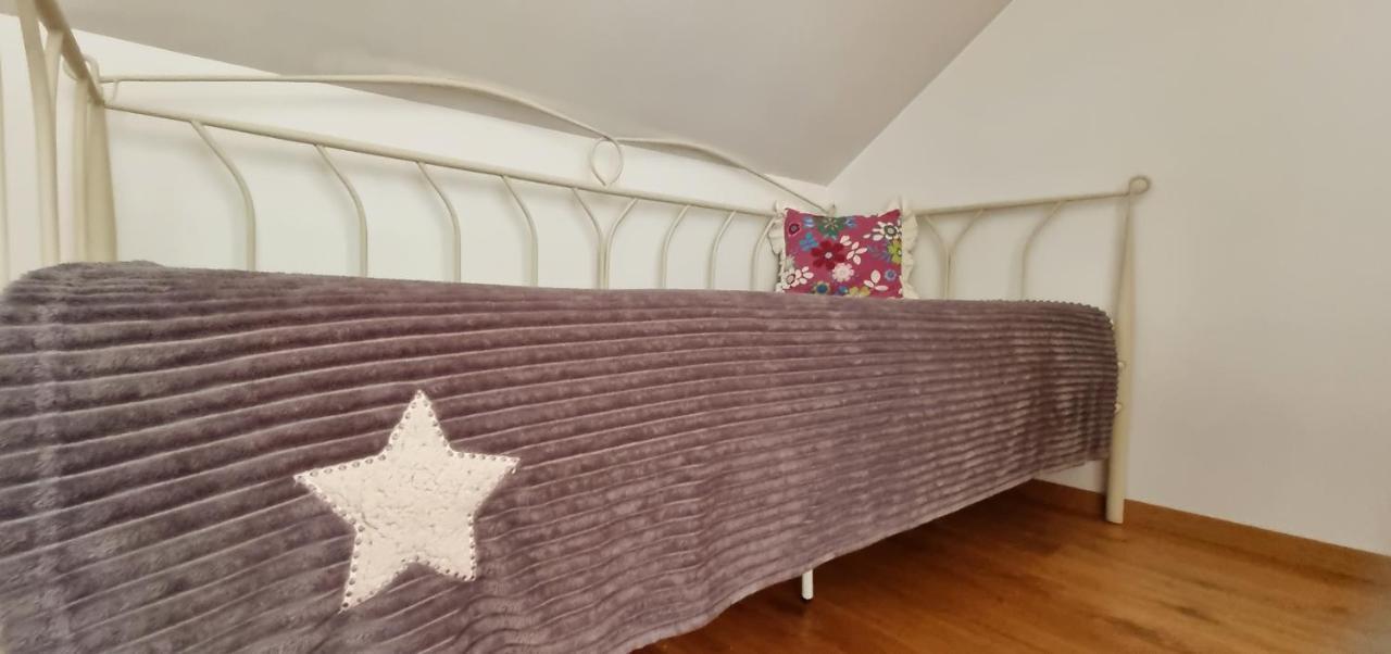 Sveciu Namai Kamile Villa Šiauliai Buitenkant foto